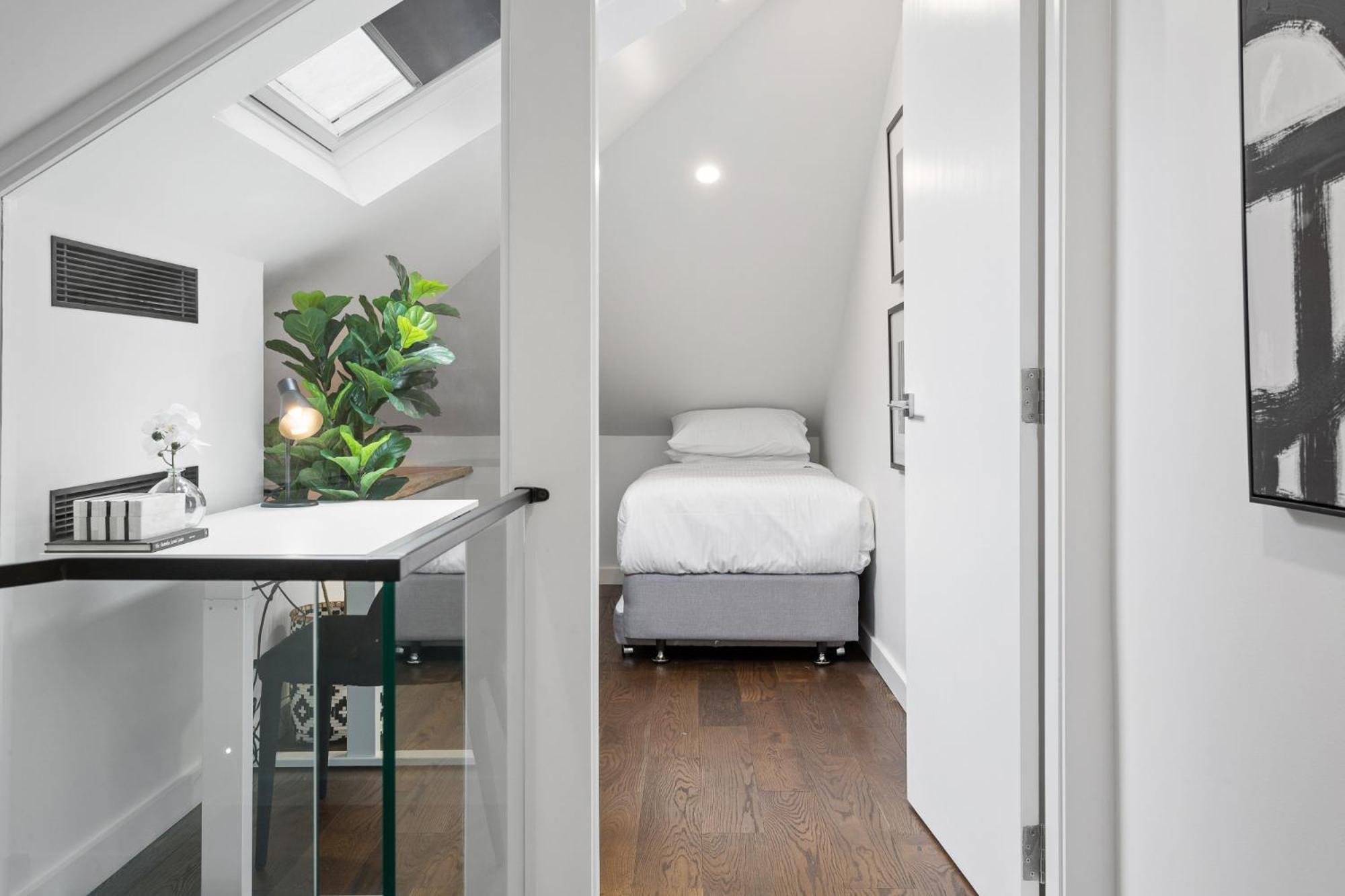 Charming 3-bed With A Courtyard Holiday home