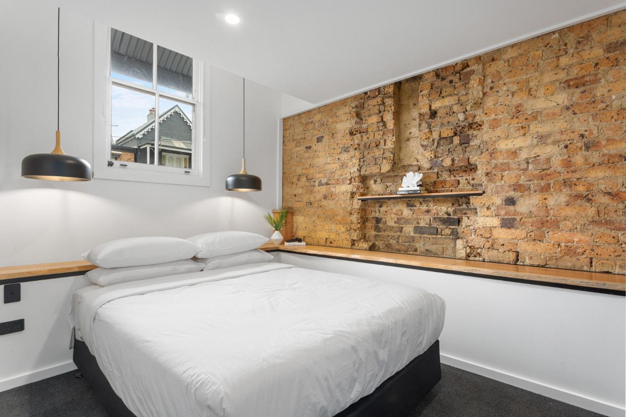Charming 3-bed With A Courtyard * Sydney